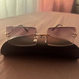 Frameless, purple ombré sunglasses